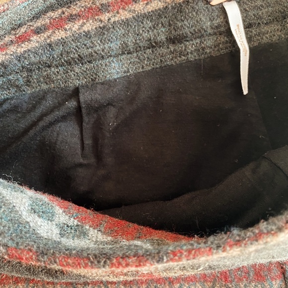 Free People Wood Blend Boho Winter/Autumn Shorts - Picture 4 of 5